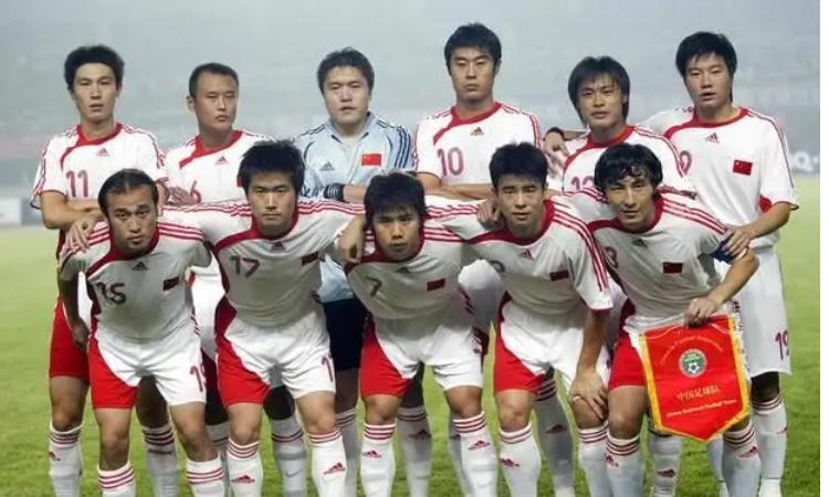 2002世界杯中国队战绩的相关图片